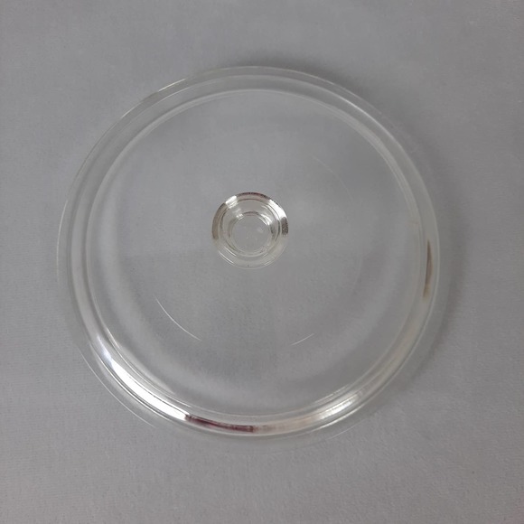 Corning Ware 6 1/2" Suacepan with Lid, Blue Cornflower Design - Picture 8 of 9